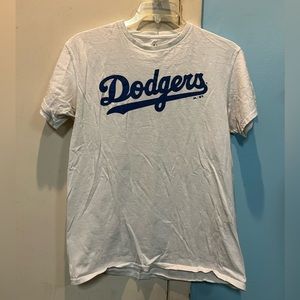 Medium Majestic Dodgers tshirt